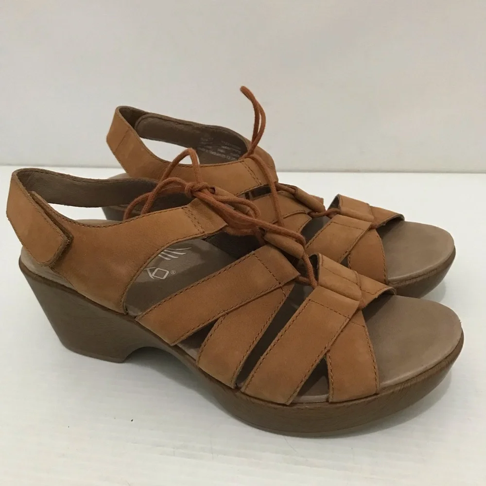 DANSKO JANET WOMENS CARMEL LEATHER WALKING SANDAL Size 37